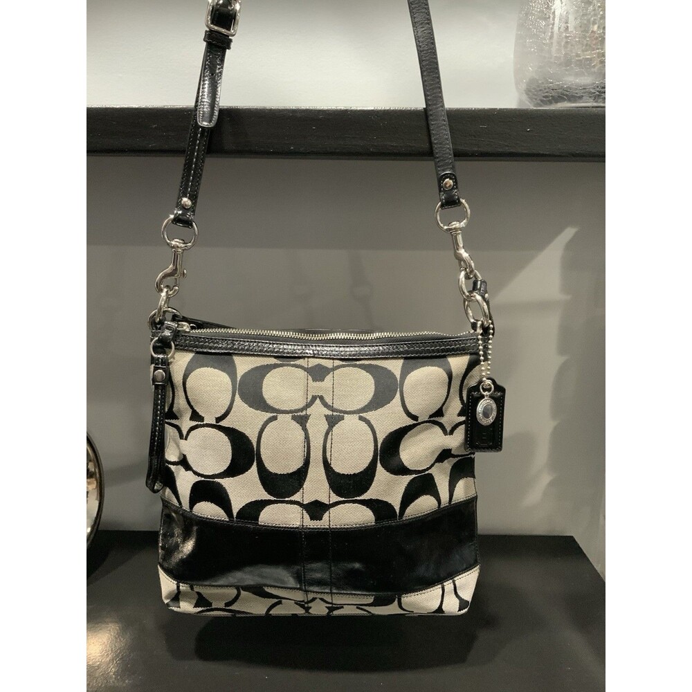 EUC Coach Signature Black C Canvas and Leather Bag. Shoulder /Crossbody Bag